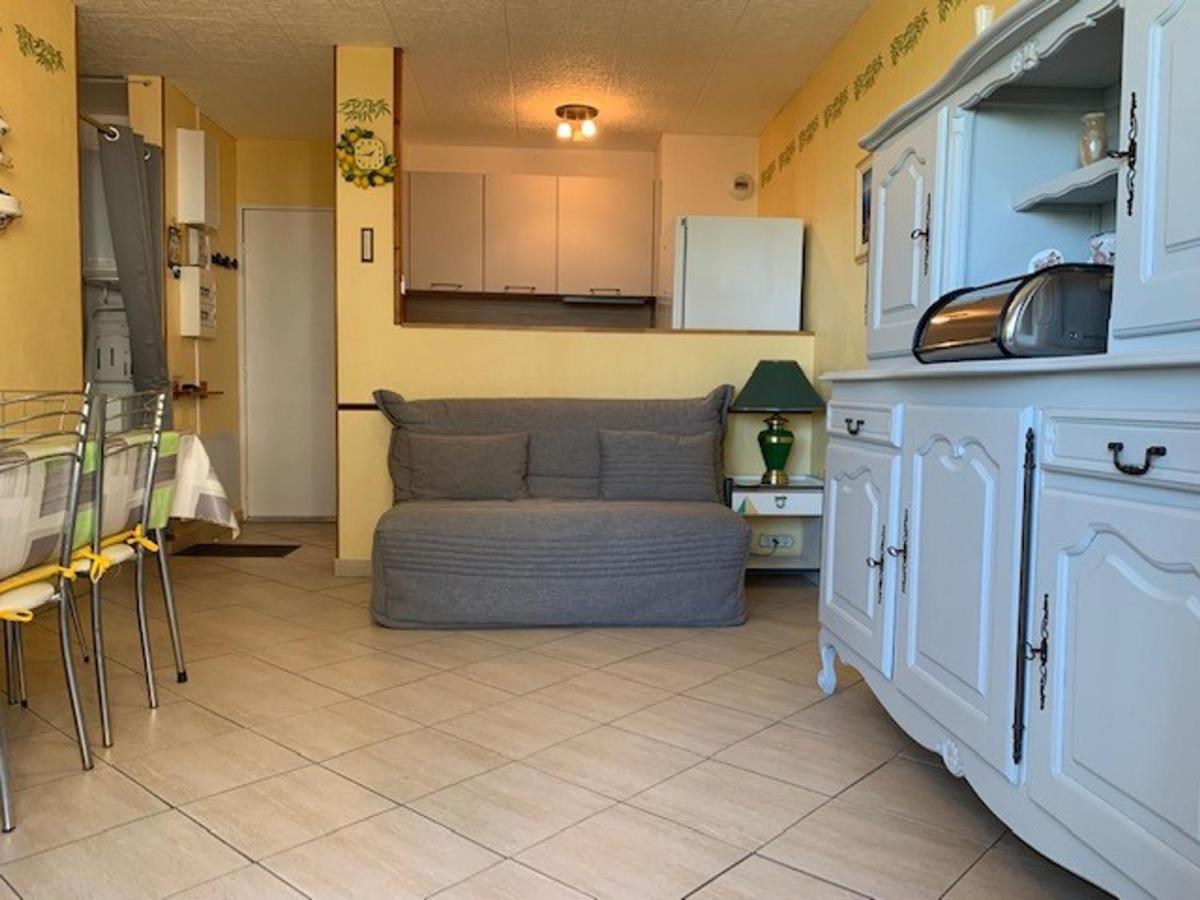 Appartement 2 Etoiles Proche Du Stade Et Des Thermes A Balaruc-Les-Bains, Avec Parking Et Balcon Ferme - Fr-1-503-84 Kültér fotó